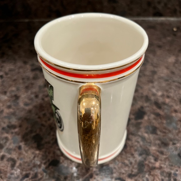 VINTAGE HYALYN #620 COLLECTIBLE MUG 1904 CADILLAC CERAMIC MUG - Picture 9 of 11